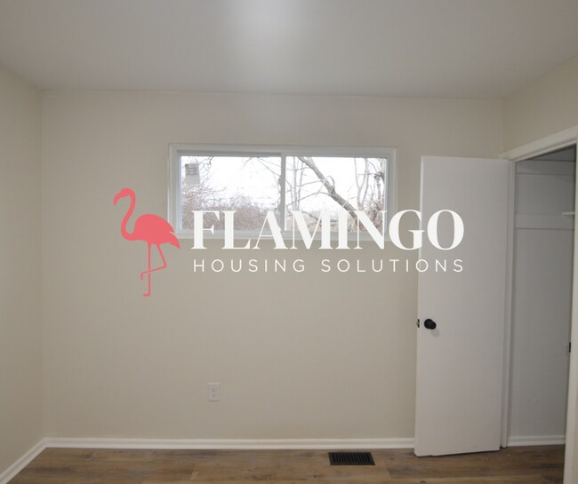 Building Photo - 5122 Hackett Dr