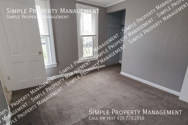 Building Photo - 615 Mc Reynolds Ave NW