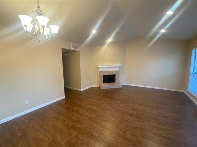 Building Photo - 3101 Townbluff Dr
