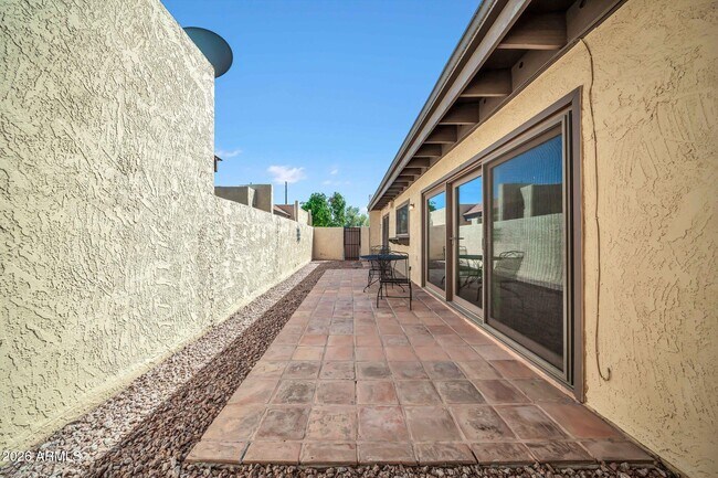 Building Photo - 6209 N 22nd Dr