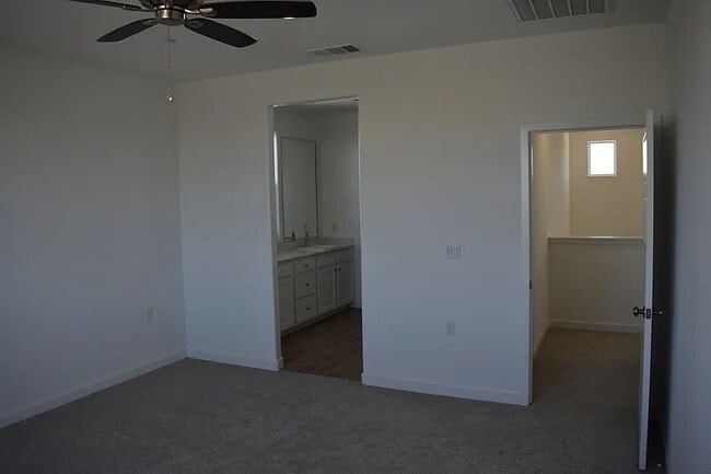 Building Photo - 1184 Atlantica Dr S