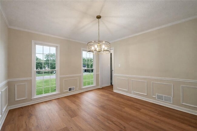 Building Photo - 807 Oak Bridge Ln