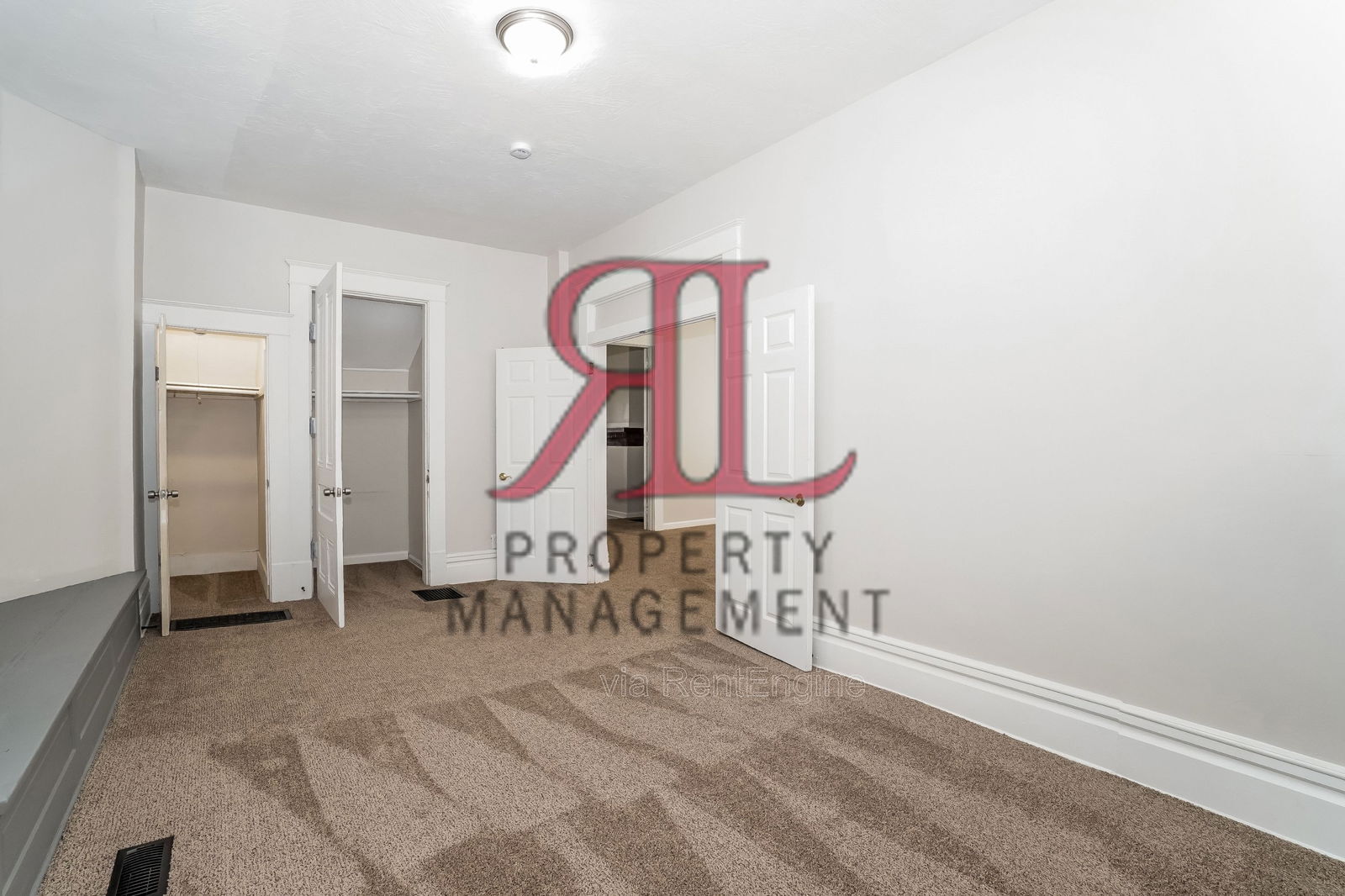 Building Photo - 235 W Church St