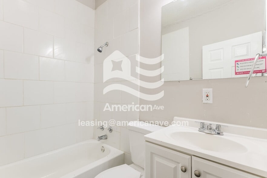 Building Photo - 6142 Payne Ave