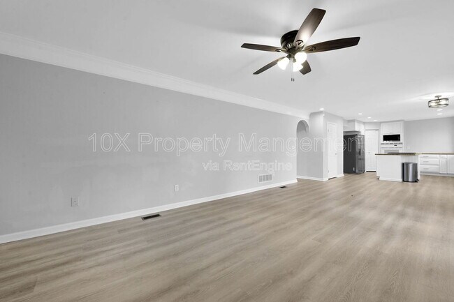 Building Photo - 96 Chenango Dr