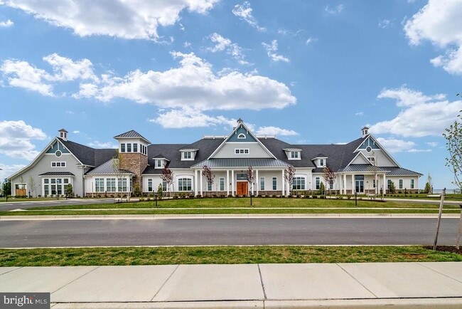 Building Photo - 235 Bayberry Dr