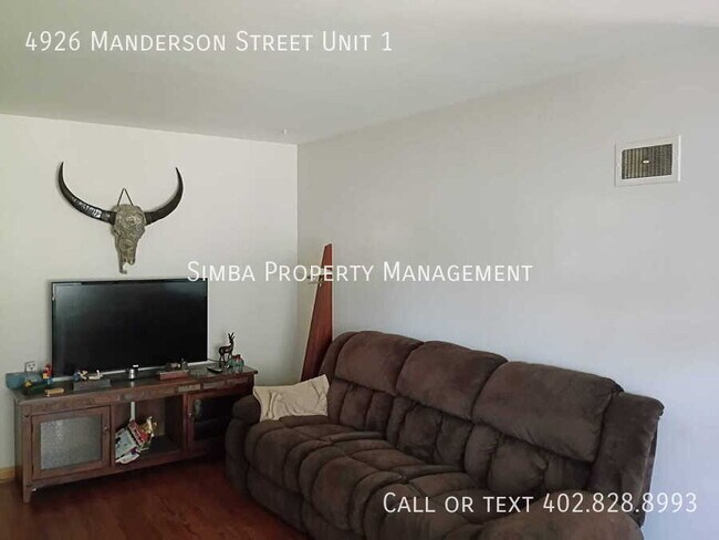 Building Photo - 4926 Manderson St