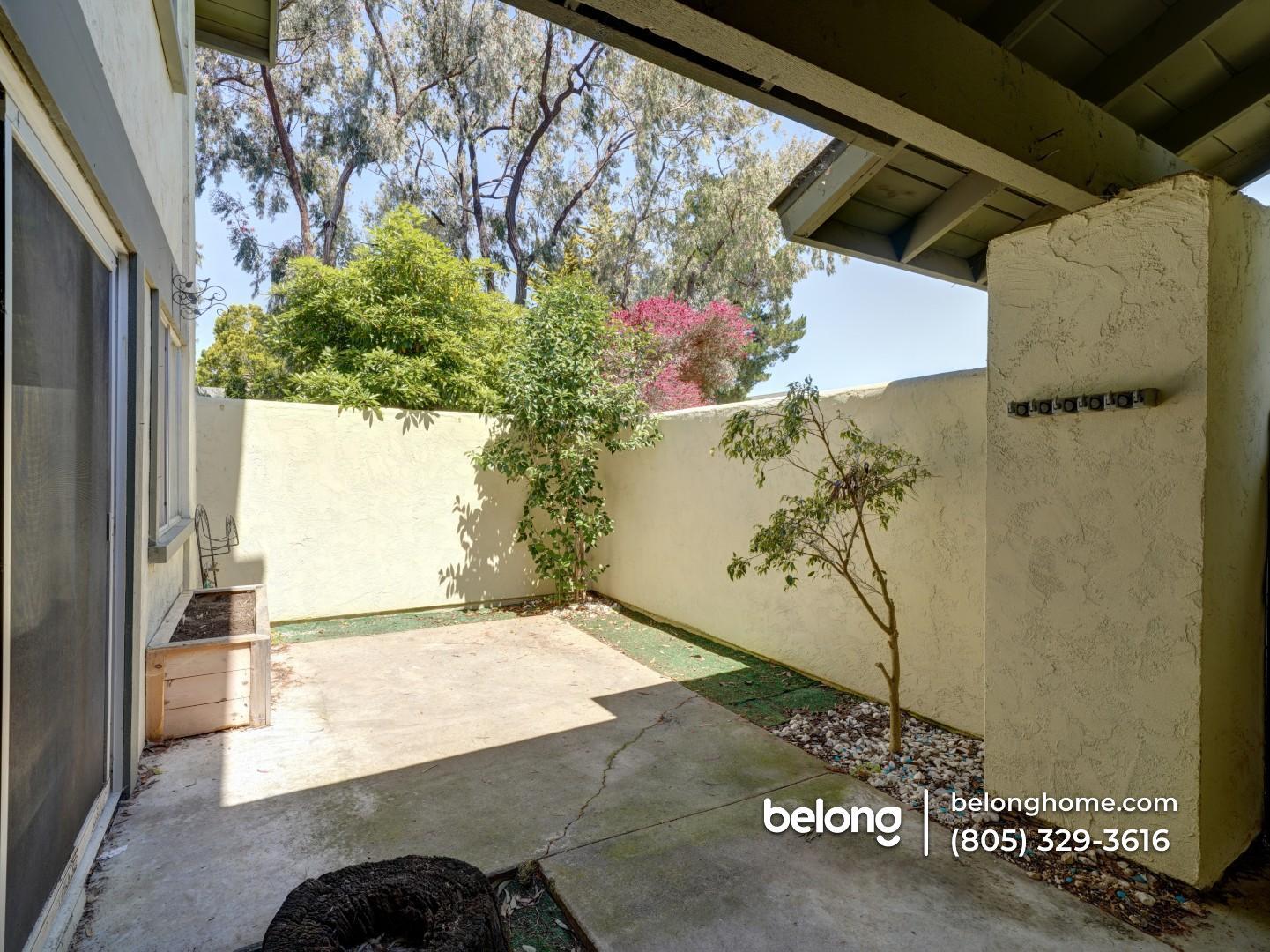 Building Photo - 1750 Prefumo Canyon Rd