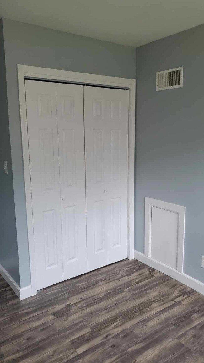 Building Photo - 1322 Parrett St