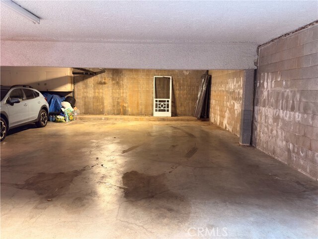 Building Photo - 2519 Kansas Ave