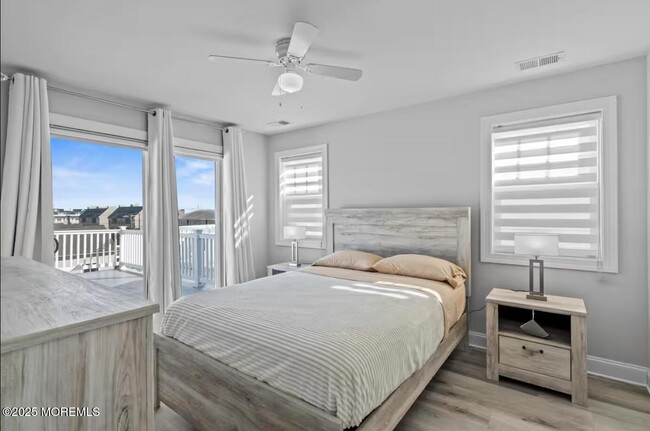 Building Photo - 207 Carteret Ave