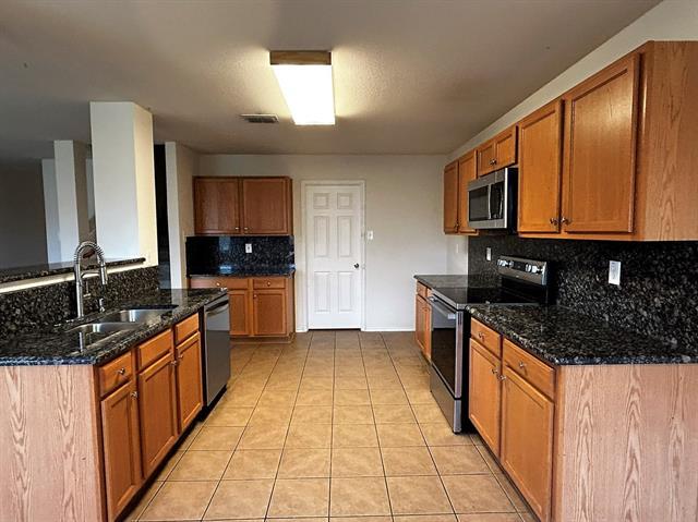 Building Photo - 11073 Binkley Dr