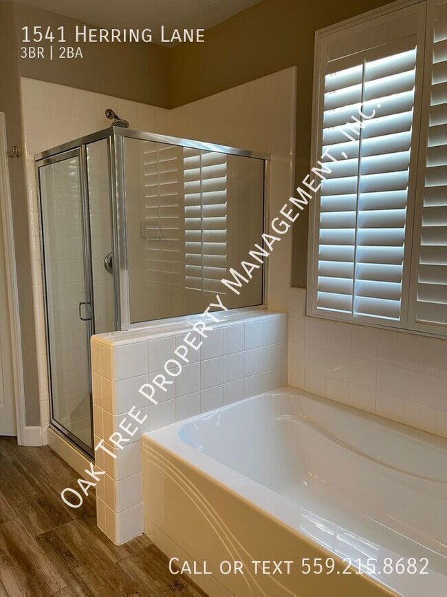 Building Photo - 1541 Herring Ln