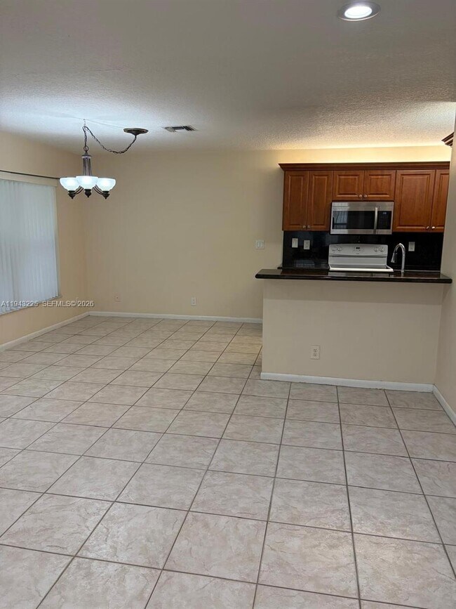 Building Photo - 4829 Purdue Dr