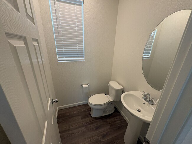 Building Photo - 8213 Ocho Wy