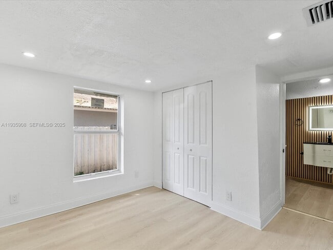 Building Photo - 1829 NW 62nd Terrace