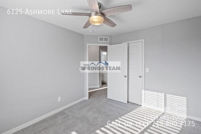 Building Photo - 6125 Ashmore Ln