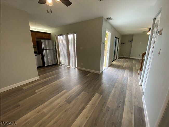 Building Photo - 1667 Park Meadows Dr