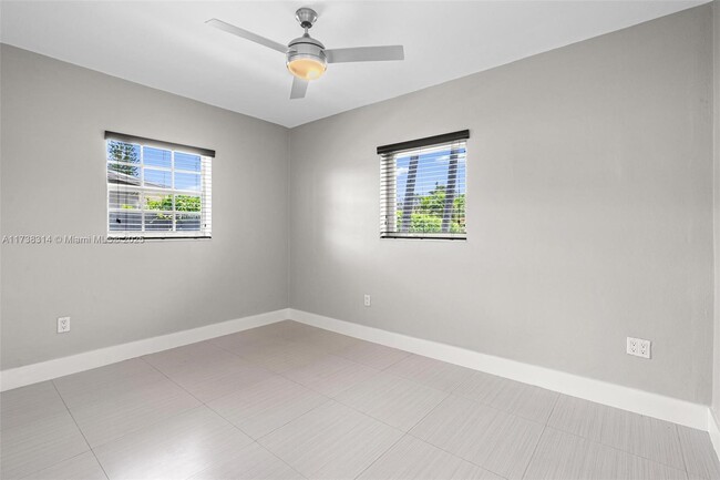 Building Photo - 11845 SW 190th Terrace