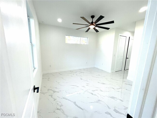 Building Photo - 1901 East 13th Street