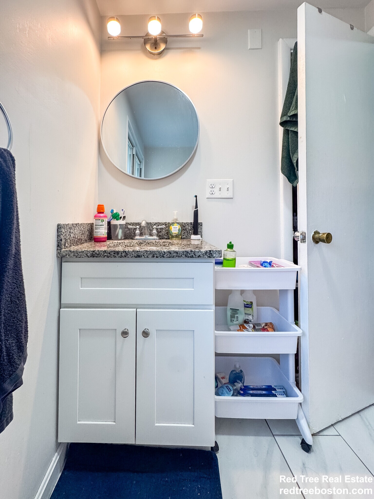 Building Photo - 119 Chestnut St