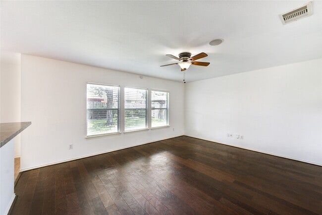 Building Photo - 2115 Sherbrook Park Ln