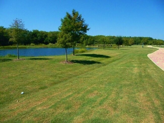 Building Photo - 1118 Walnut Canyon Blvd