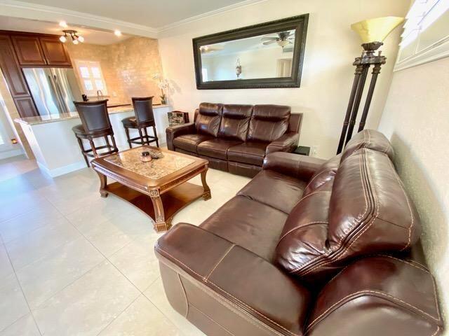 Building Photo - 731 Hummingbird Way