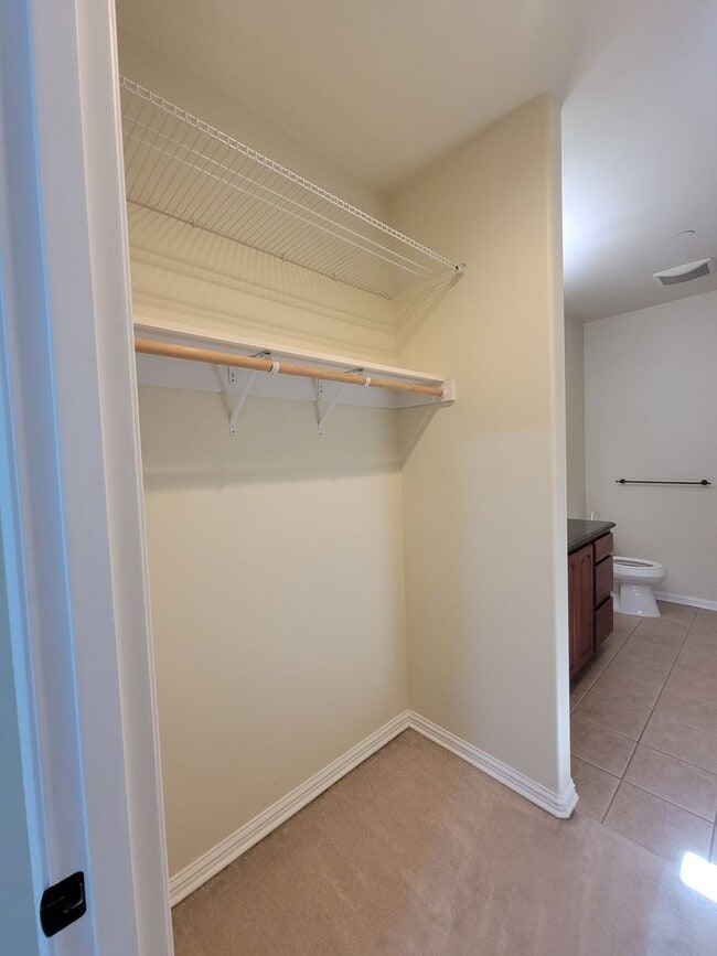 Building Photo - 2603 Plum Ct