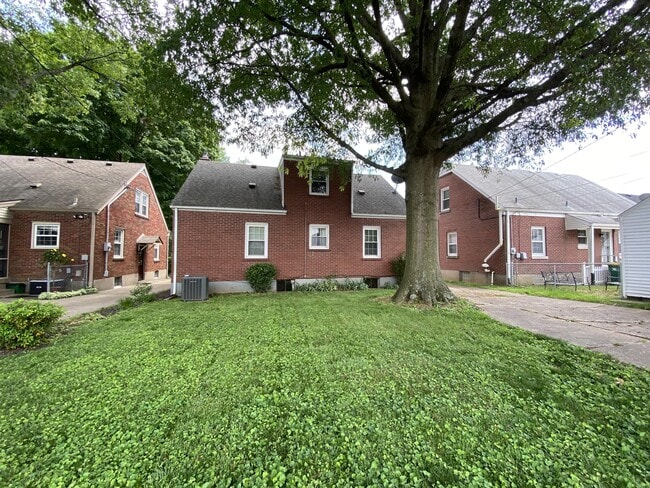 Building Photo - 2211 Wendell Ave