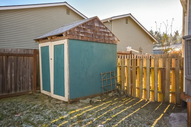 Building Photo - Three Bedroom Single Story Home in Evendown