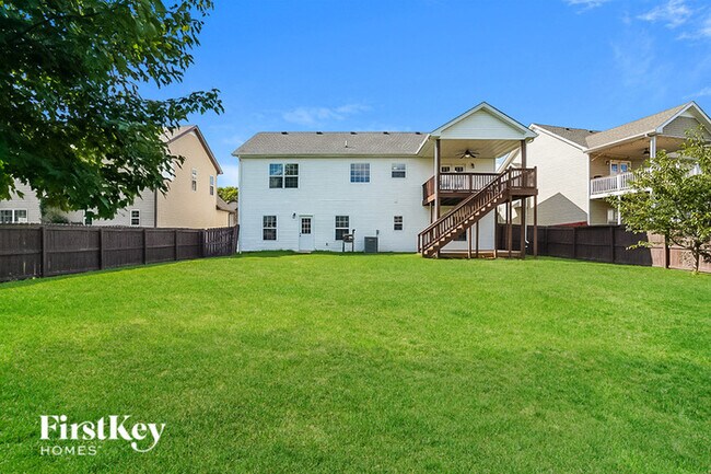 Building Photo - 3711 Wind Mill Ct