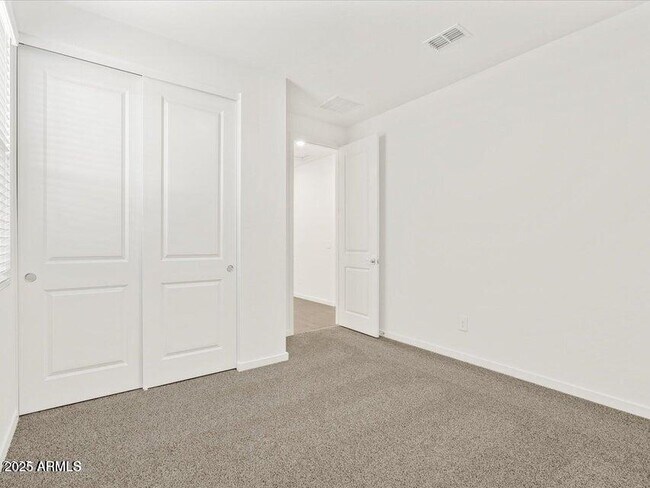 Building Photo - 4211 W Lisa Ln