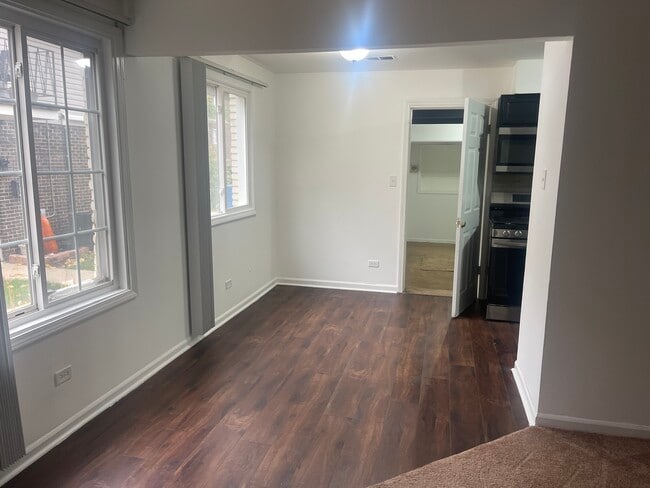 Building Photo - 10445 Austin Ave