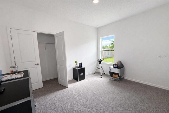 Building Photo - 15 Ramblewood Dr