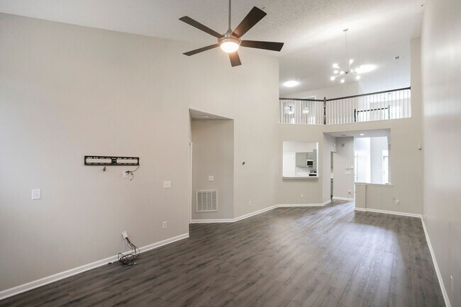 Building Photo - 7277 Charlotte Pike