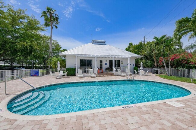 Building Photo - 1280 Dolphin Bay Way