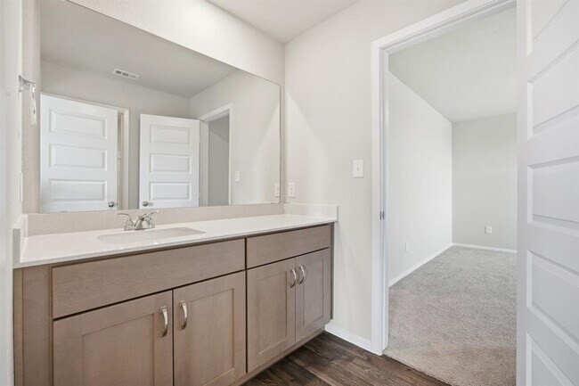 Building Photo - 2610 Derwent Dr