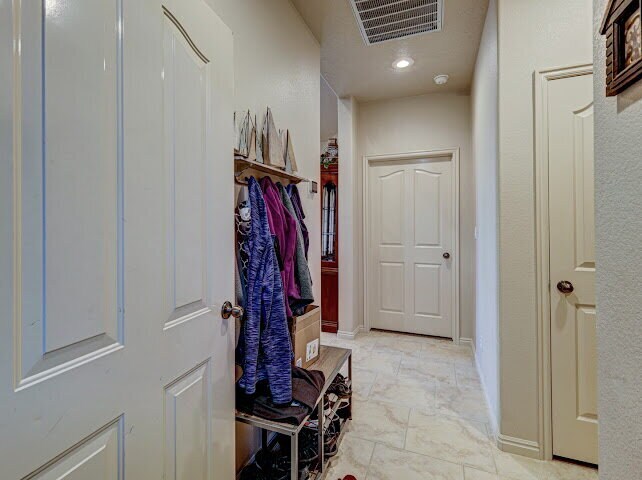 Building Photo - "Charming Fully-Furnished 1-Bed Oasis with Fireplace & Granite Touches in St. George!"