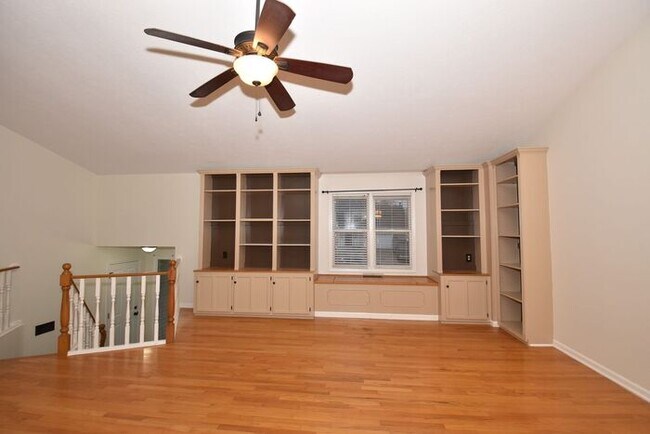 Building Photo - Cross Creek 4 bedroom home