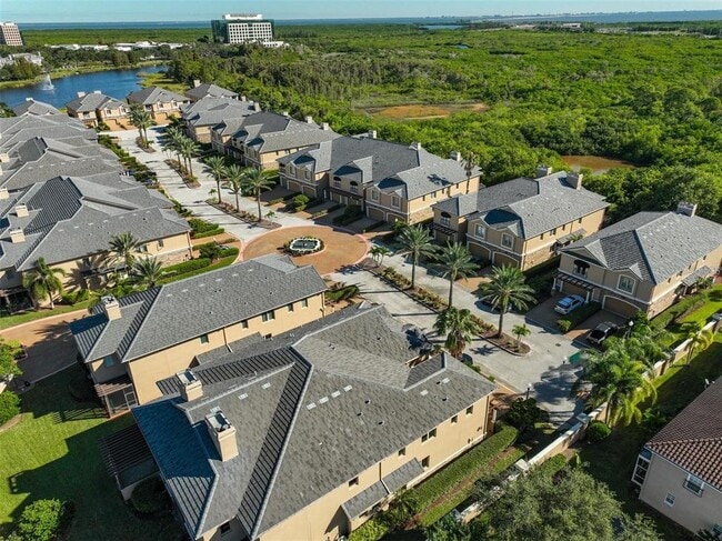 Building Photo - 602 Saxony Blvd