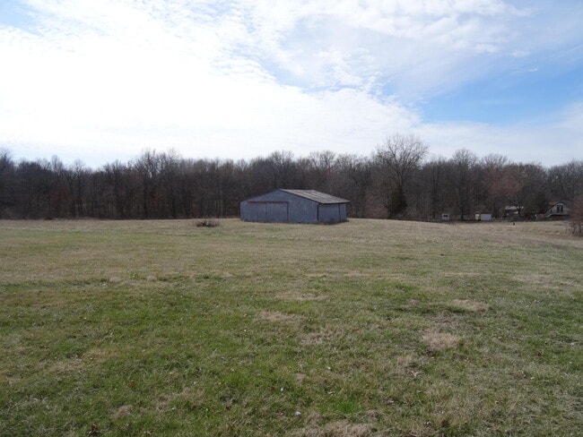 Building Photo - 11000 E St Charles Rd
