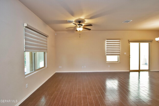 Building Photo - 6716 Red Canyon Sage Ln