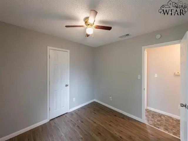 Building Photo - 2107 Richmond Dr