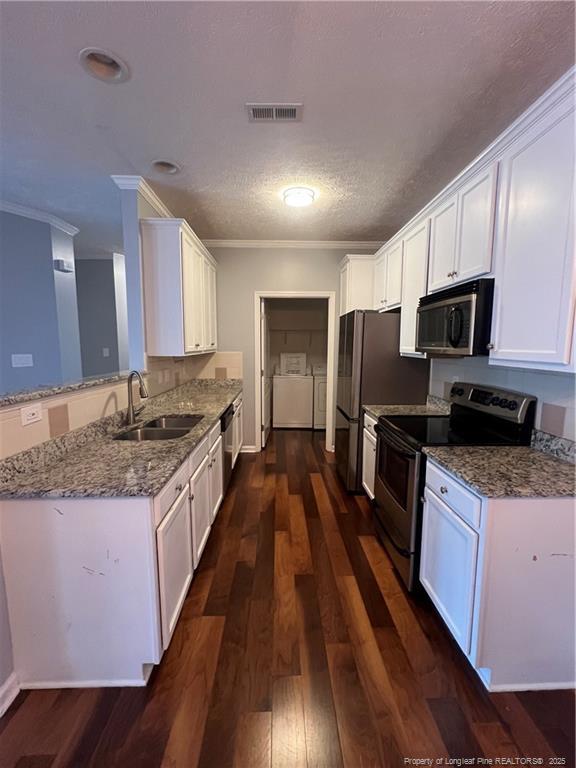 Building Photo - 1328 Kershaw Loop