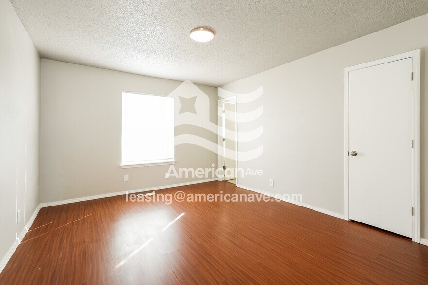 Building Photo - 2449 S 139th E Ave