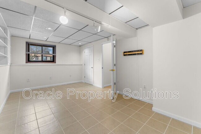 Building Photo - 6634 Dovecote Dr