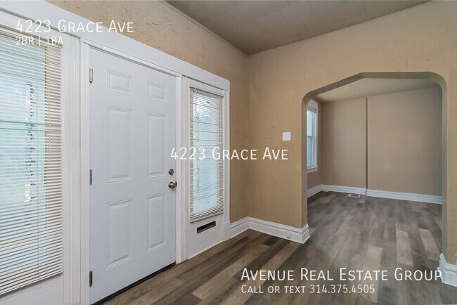 Building Photo - 4223 Grace Ave