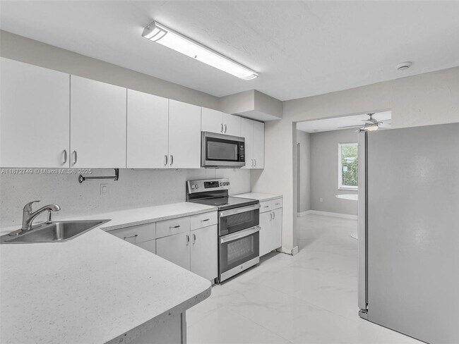 Building Photo - 6800 Raleigh St