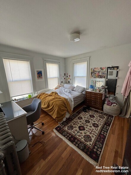 Building Photo - 209 Aspinwall Ave